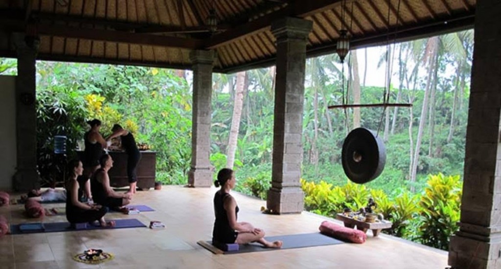 Luna Yoga - Bali Header